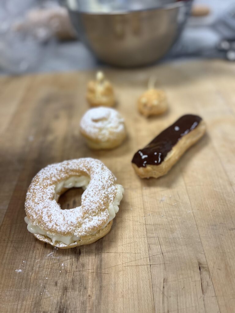 Pâte à Choux presentation with Éclair, Profiterole and variations.